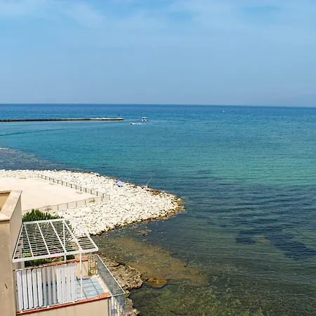 Apartment Casa Al Castello Con Balcone Sul Mare